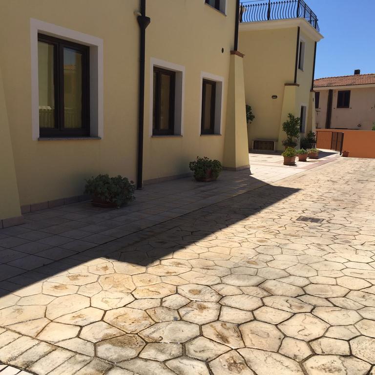 Bertolottu Residence Apartments Tortolì Exteriér fotografie